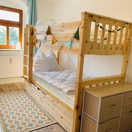 Am Schloss Wolkenstein, 86m2, 3br, Babybett, Office