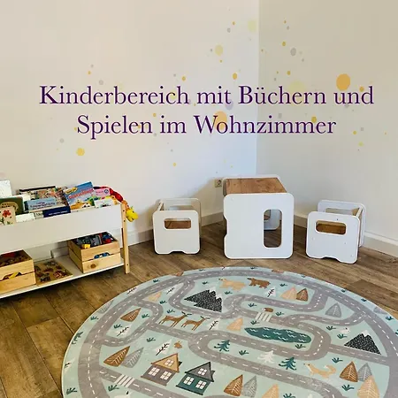 Am Schloss Wolkenstein, 86m2, 3br, Babybett, Office Appartement