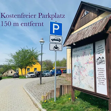 Am Schloss Wolkenstein, 86m2, 3br, Babybett, Office Wolkenstein