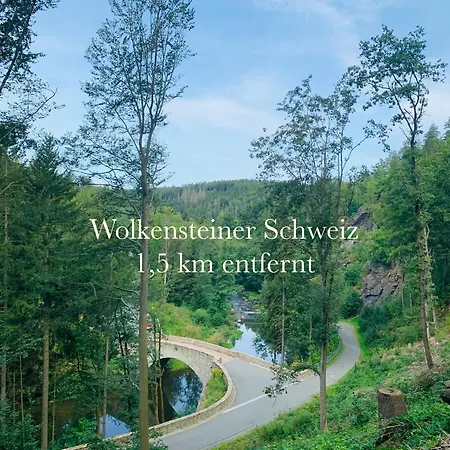 Am Schloss Wolkenstein, 86m2, 3br, Babybett, Office Apartment