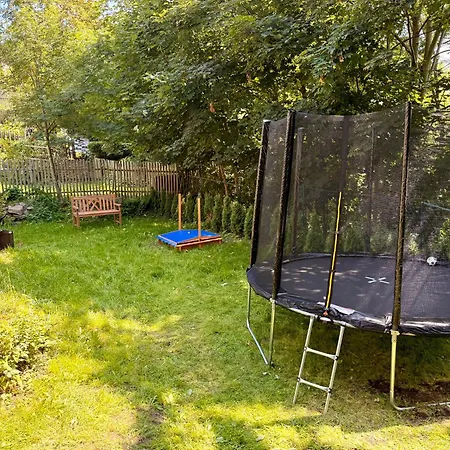 Am Schloss Wolkenstein, 86m2, 3br, Babybett, Office شقة *