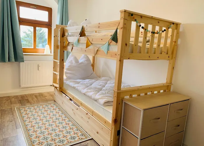 Am Schloss Wolkenstein, 86m2, 3br, Babybett, Office